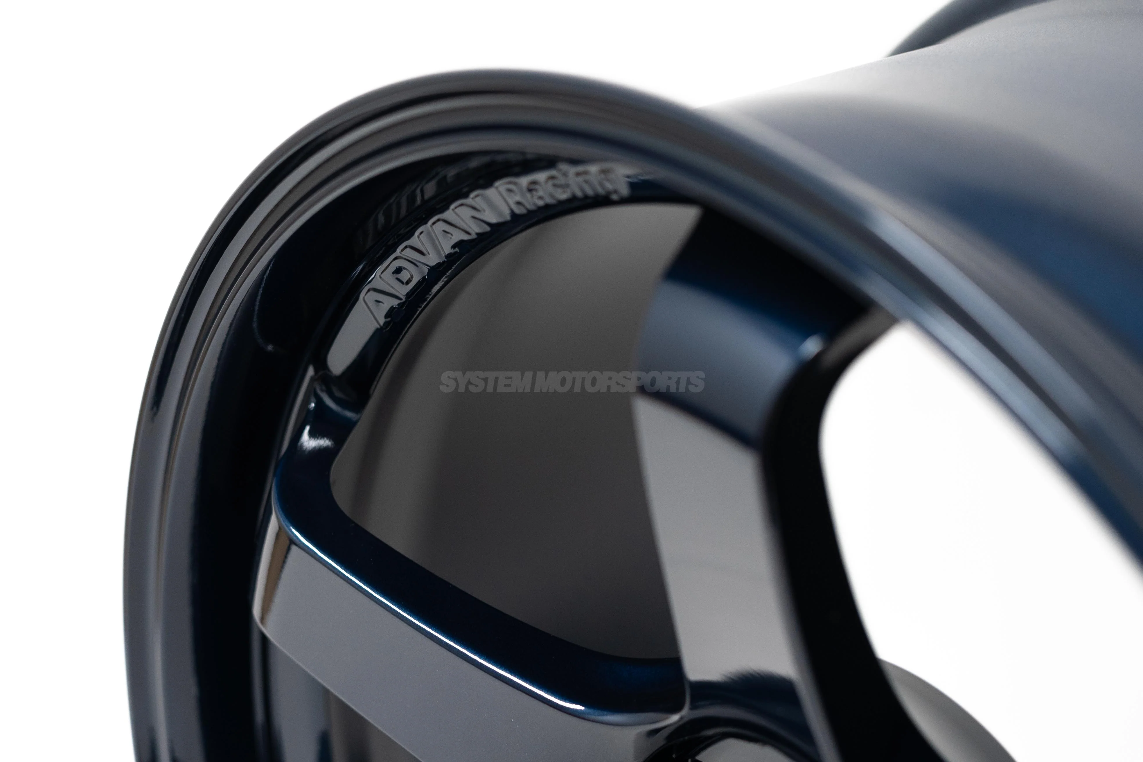 Advan Racing GT Premium - 19" - Image 7