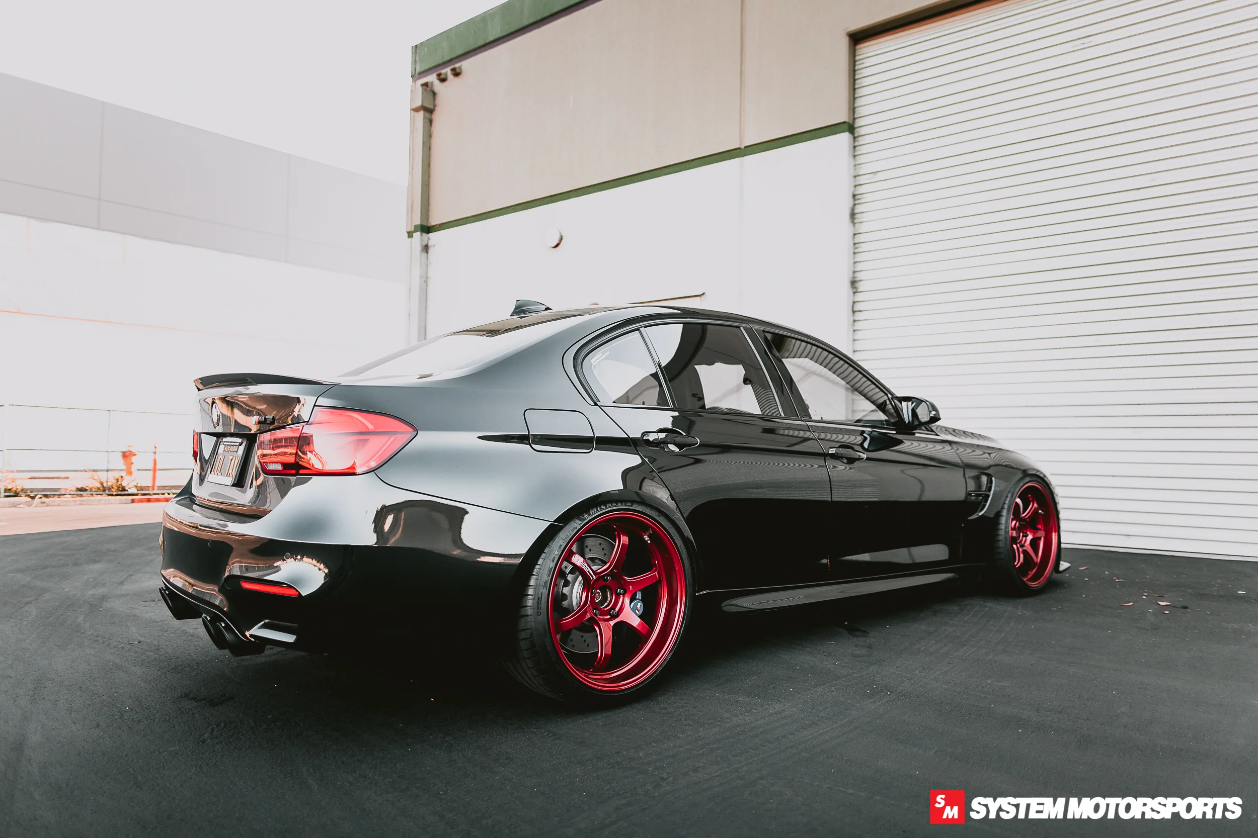 Advan Racing R6 - 18" - Image 15