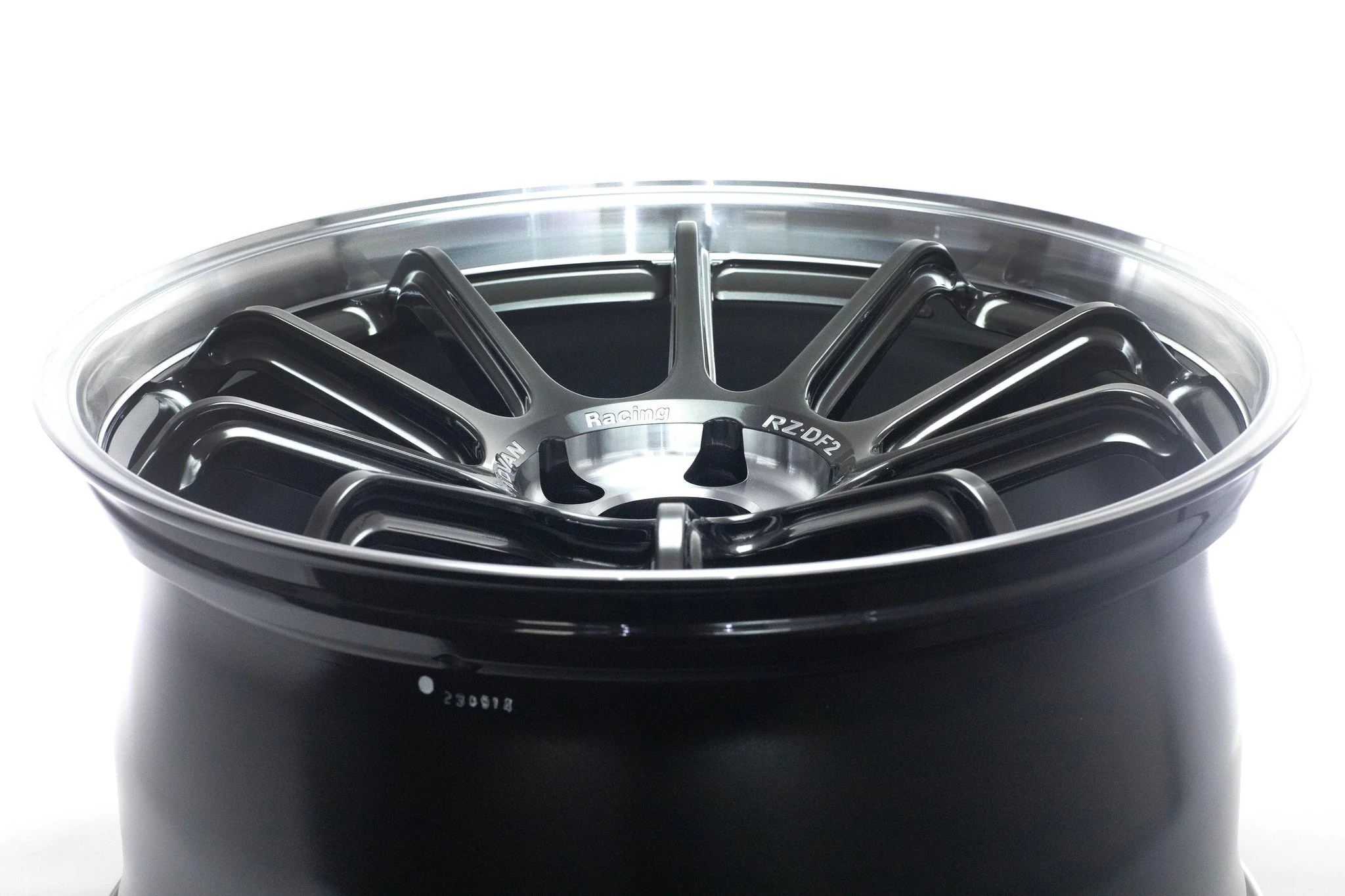 Advan RZ-DF2 - 19x9.5 +22 / 19x10.5 +34 / 5x120 - Diamond Cut & Hyper Platinum Black (F80 M3 / F82 M4 / F87 M2 Fitment) *Set of 4* - Image 6