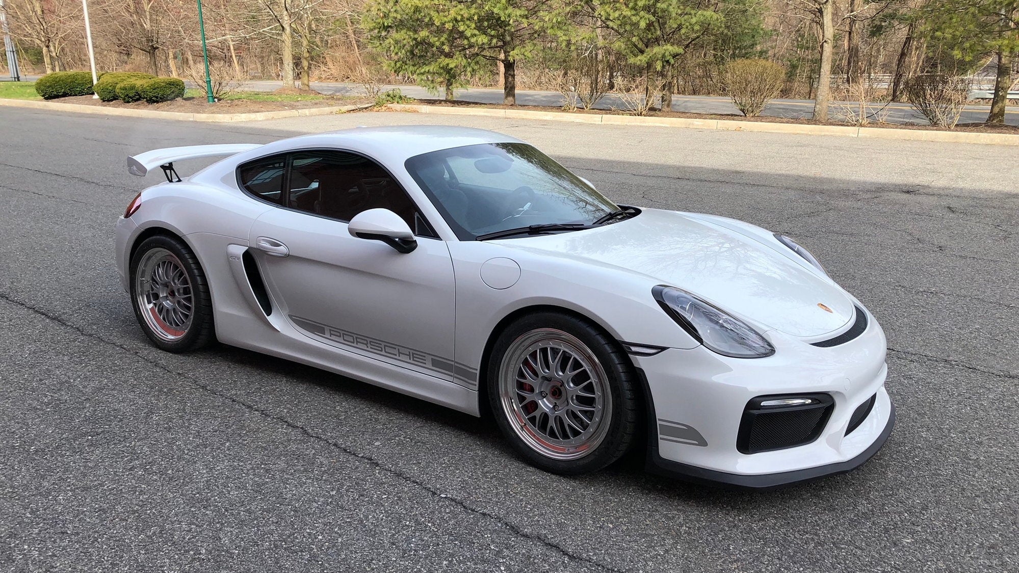 BBS E88 - 19" Porsche 718/981 Cayman GT4 Fitment (5-Lug) *Set of 4* - Image 4