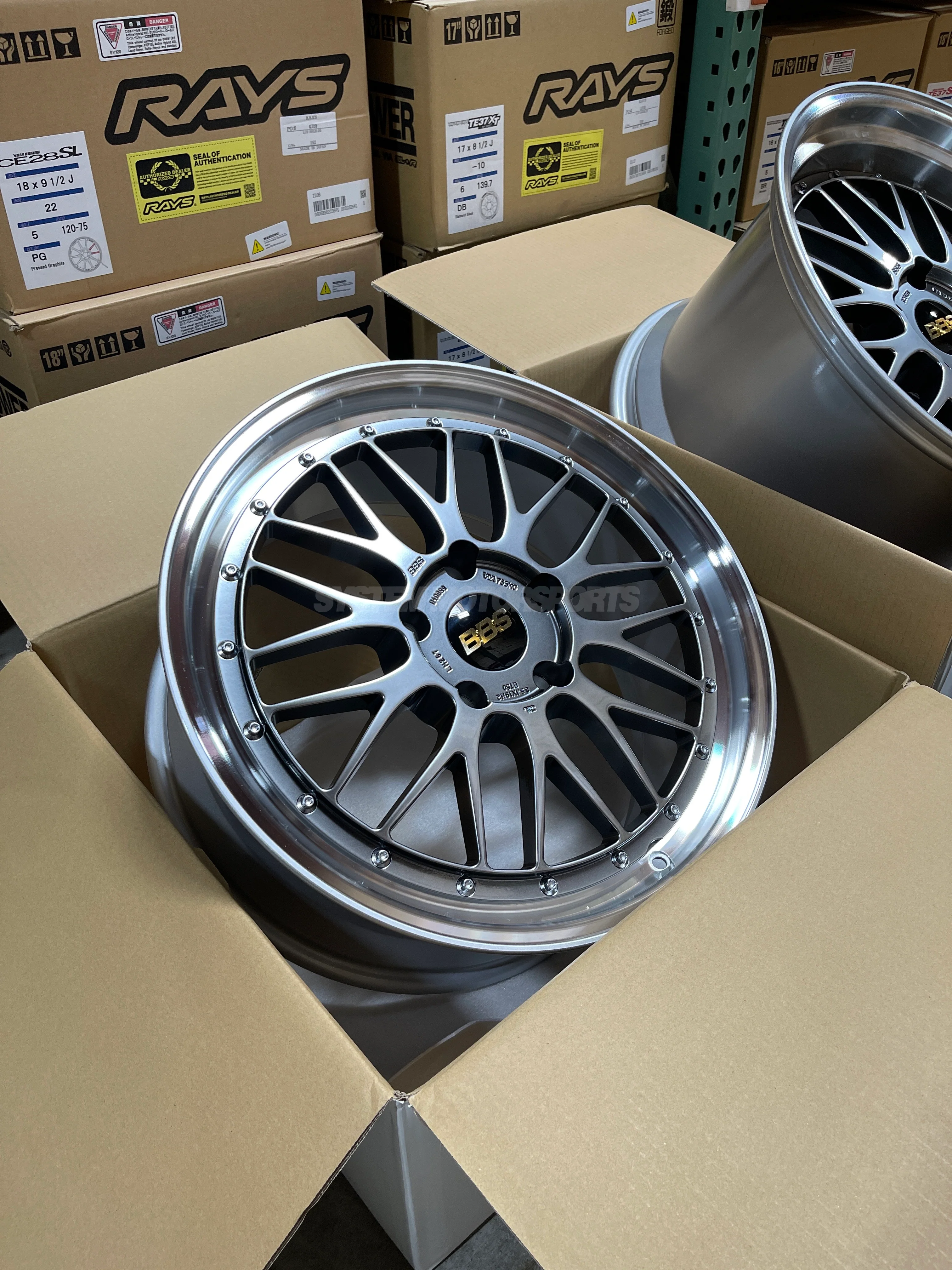 BBS LM - 17x8.5 / +18 / 5x120 - Diamond Black w/ Diamond Cut Rim (E30 M3 Fitment) *Set of 4* - Image 2