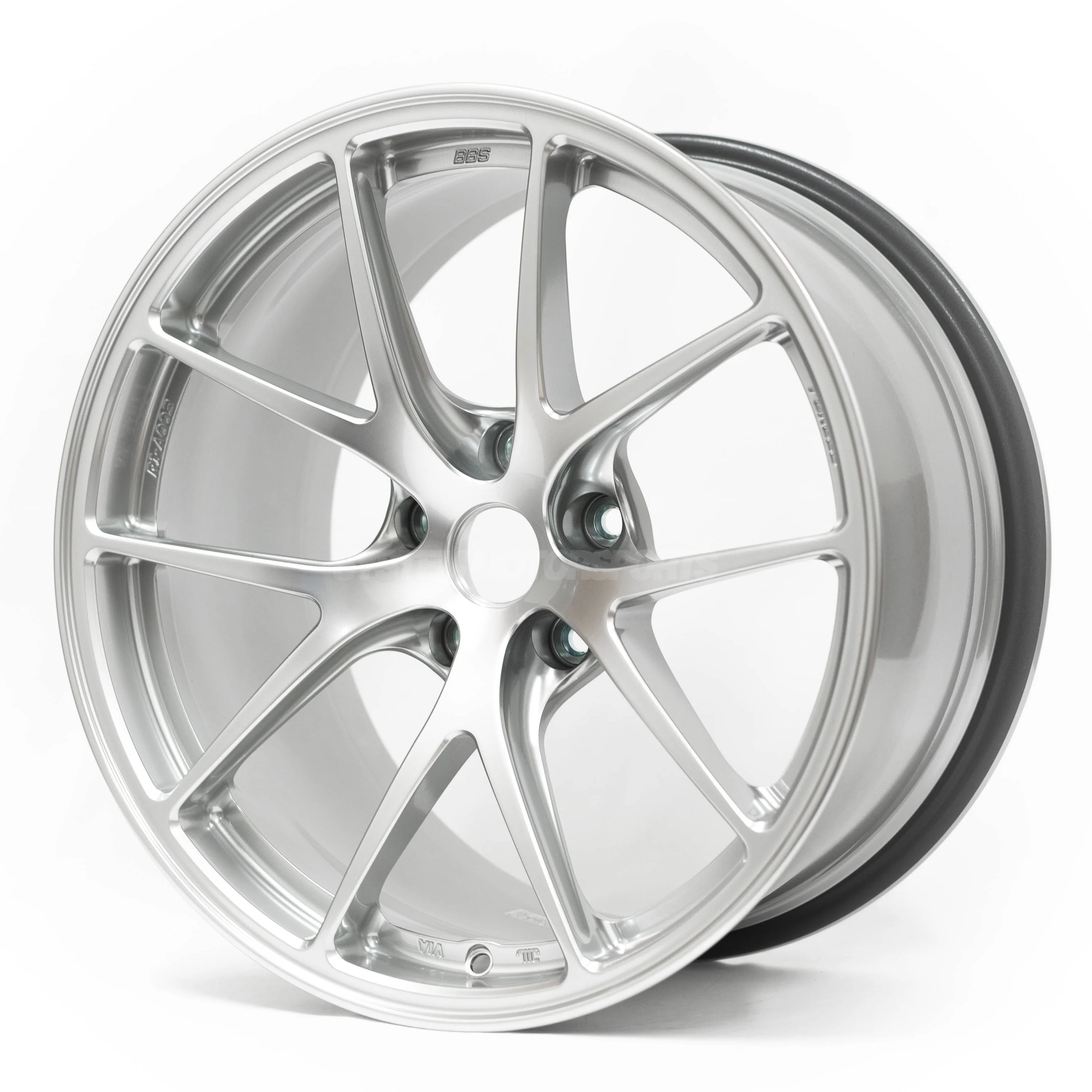 BBS RI-A - 18x10 +25 / 18x10.5 +37 / 5x120 - Diamond Silver (F80 M3 / F82 M4 / F87 M2 Fitment) *Set of 4*