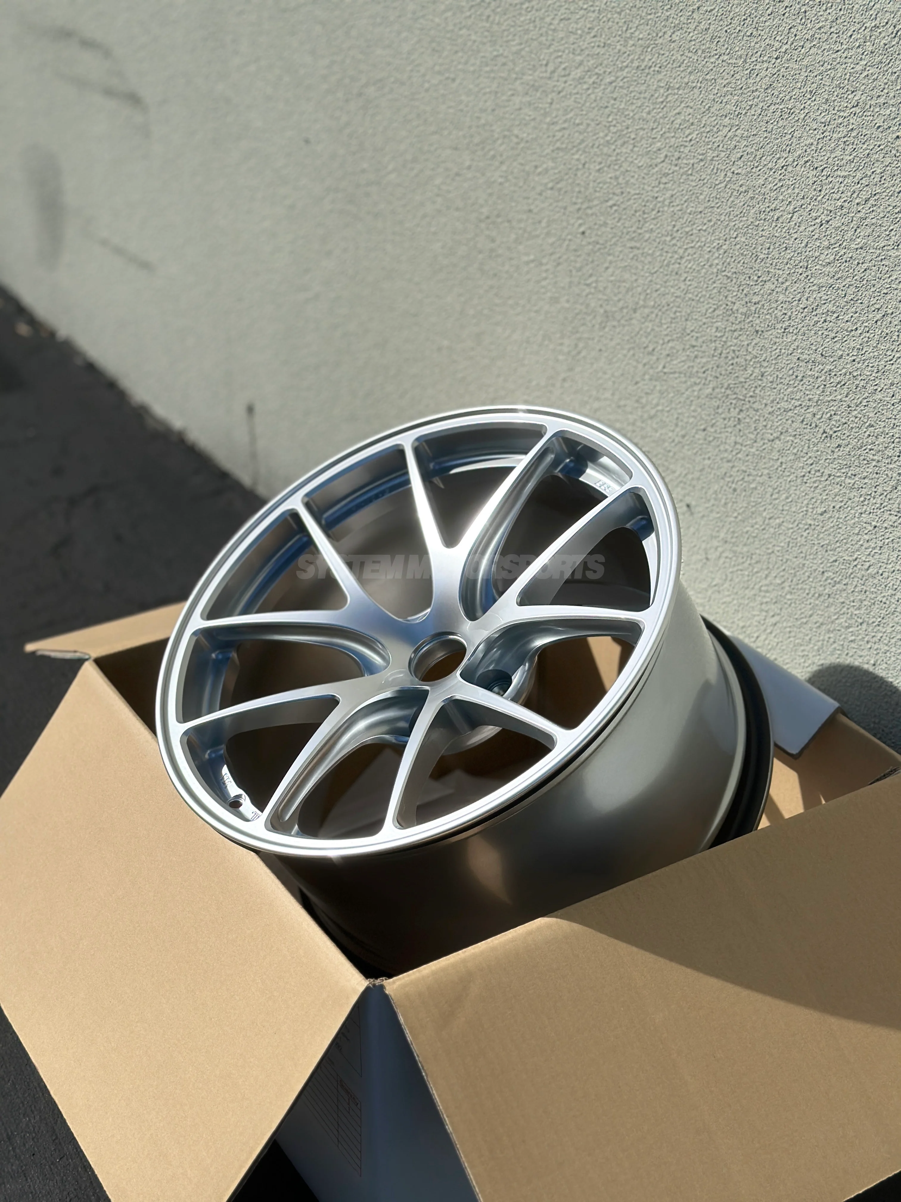 BBS RI-A - 18x9.5 +23 / 18x10.5 +25 / 5x120 - Diamond Silver (E46 M3 / E90 M3 / E92 M3 / E93 M3 Fitment) *Set of 4* - Image 3