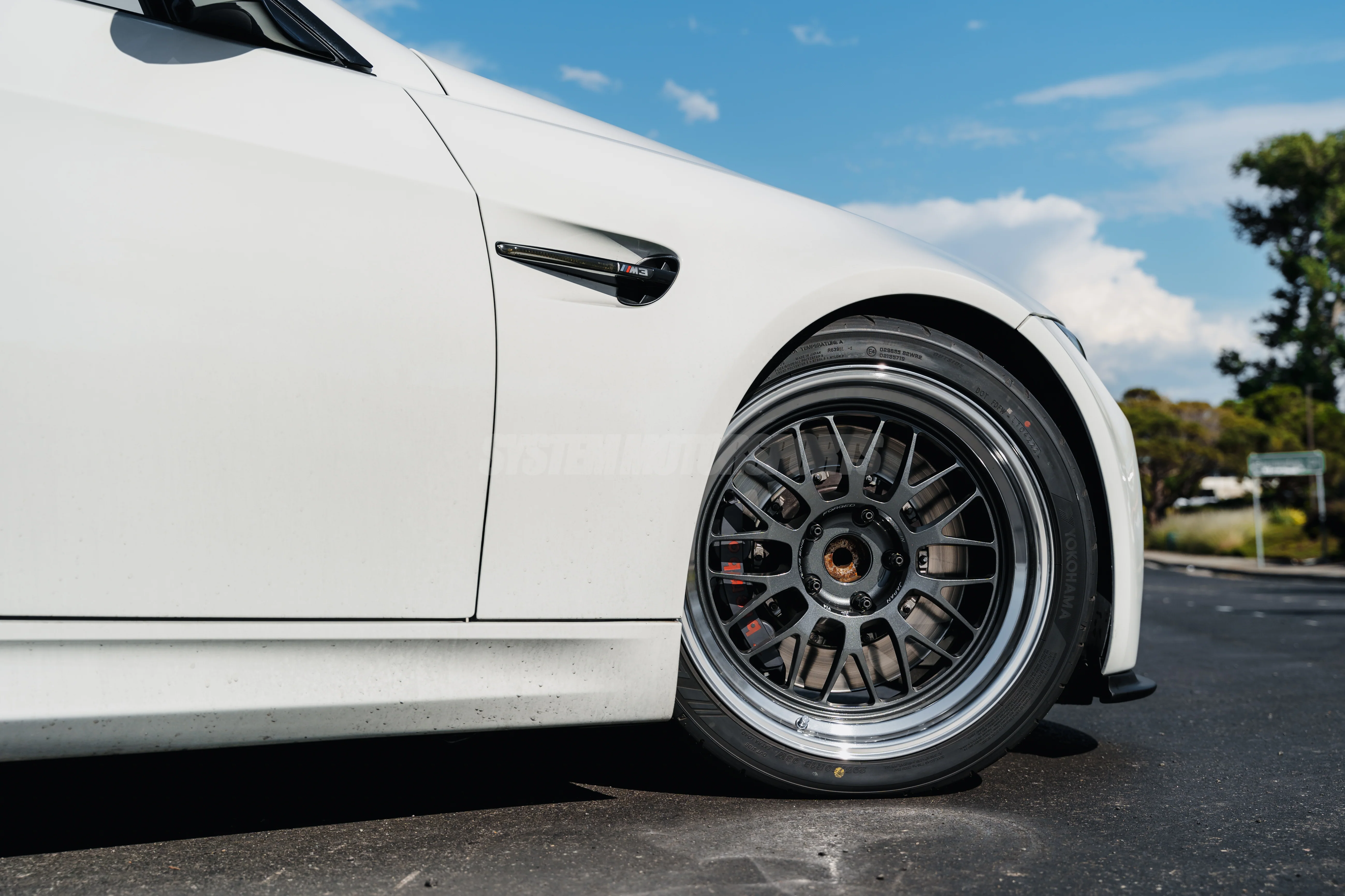 Volk Racing 21A - 18x9.5 +22 / 18x10.5 +22 / 5x120 - Dark Gunmetal / Rim DC (BMW E90 M3 / E92 M3 / E93 M3 Fitment) *Set of 4* - Image 14