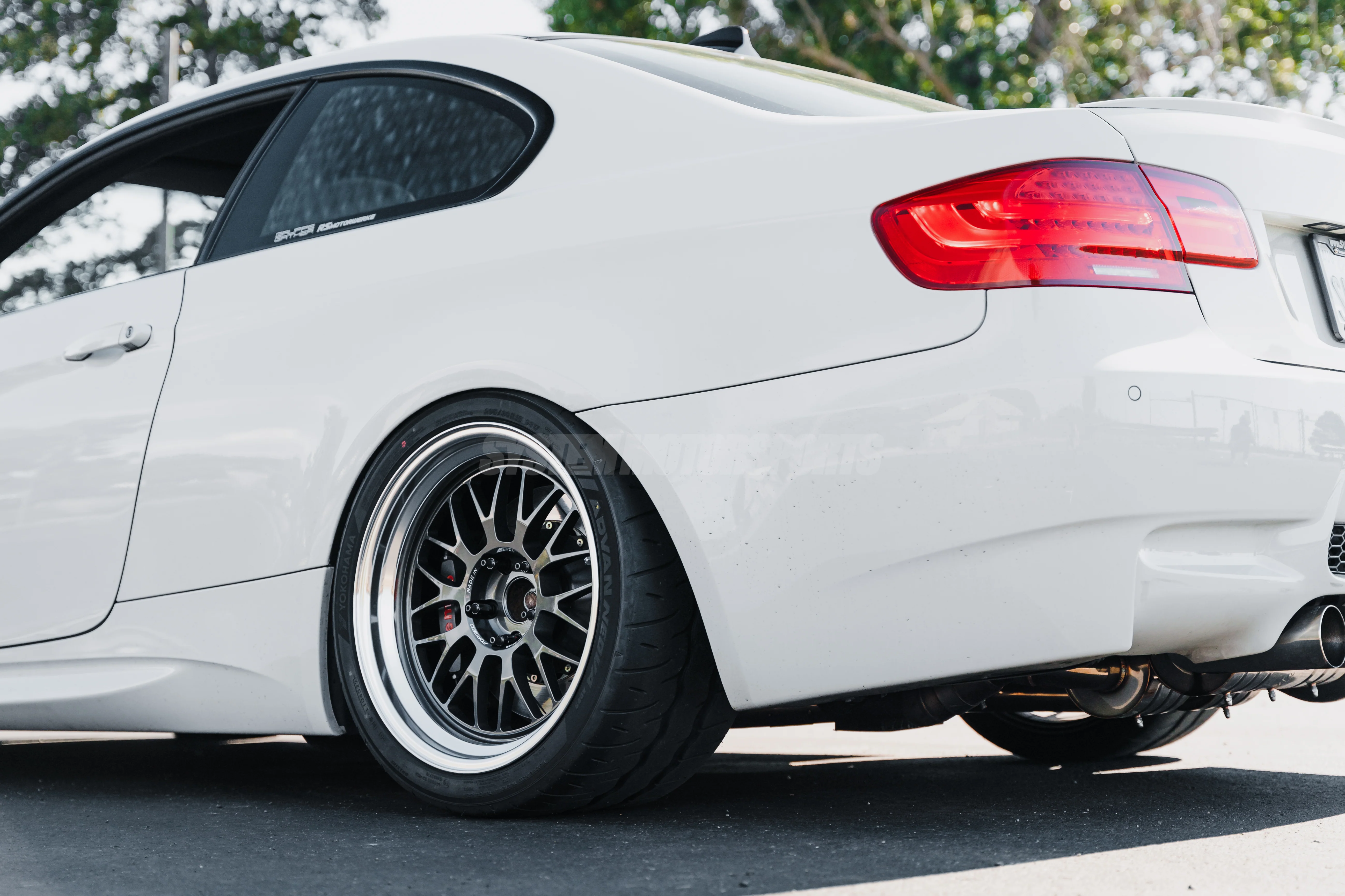 Volk Racing 21A - 18x9.5 +22 / 18x10.5 +22 / 5x120 - Dark Gunmetal / Rim DC (BMW E90 M3 / E92 M3 / E93 M3 Fitment) *Set of 4* - Image 15