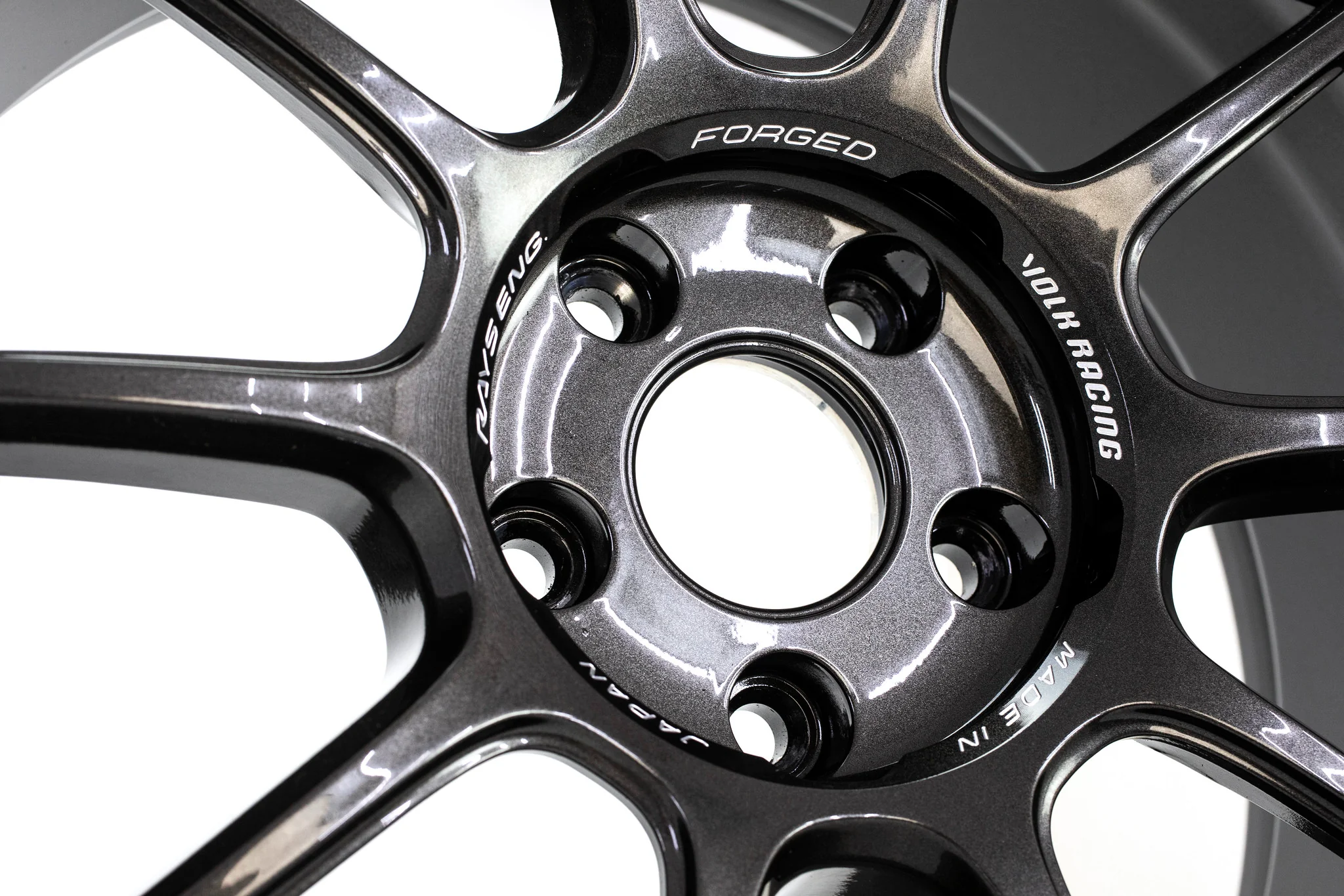 Volk Racing ZE40 - 18x10 / +24 / 5x120 - Diamond Dark Gunmetal (BMW E46 / E90 M3 / E92 M3 / E93 M3 Fitment) *Set of 4* - Image 2